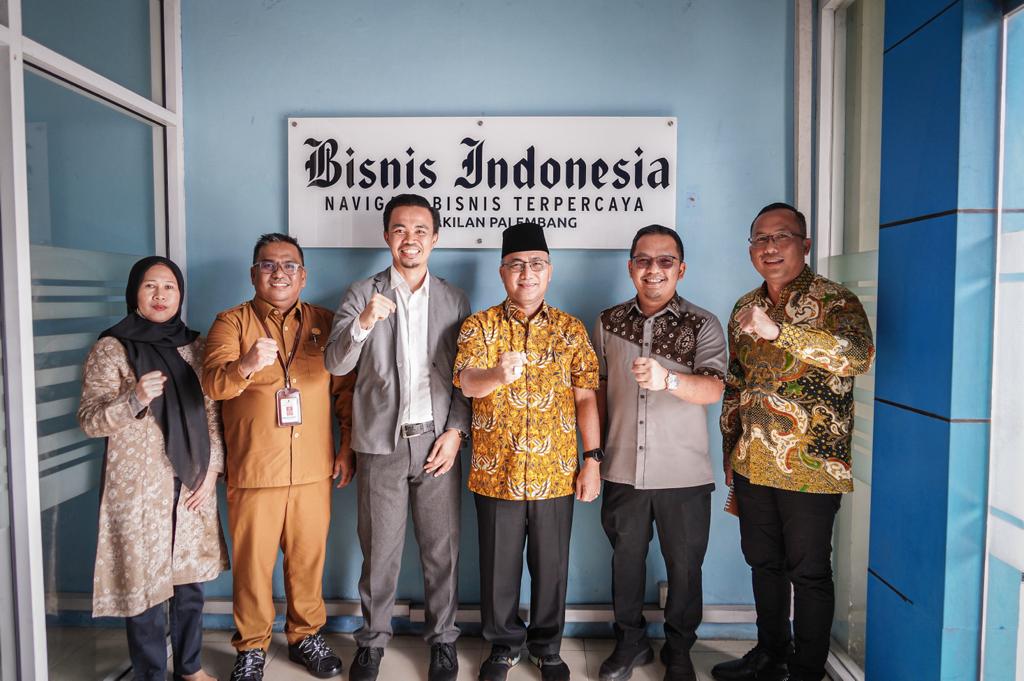 Hadiri Undangan Podcast Bisnis Indonesia, Pj. Bupati H Apriyadi Jelaskan Strategi Pembangunan Musi